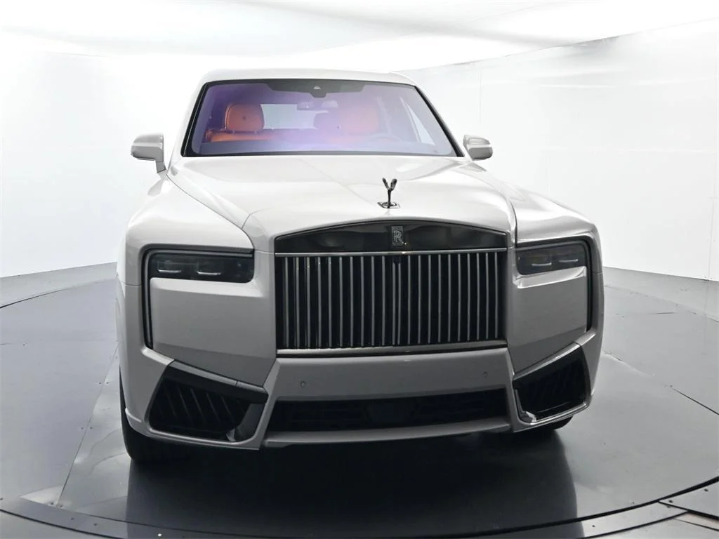Rolls-Royce Cullinan BADGE