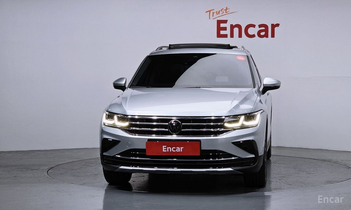 Volkswagen Tiguan 2.0 TDI Prestige 2