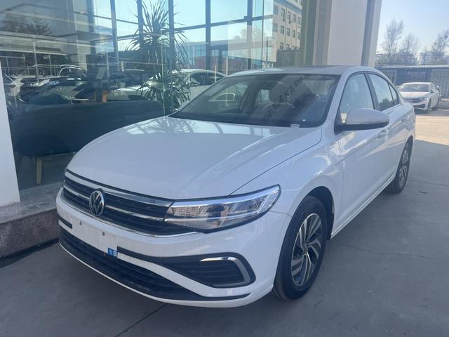 Volkswagen Bora 200TSI DSG