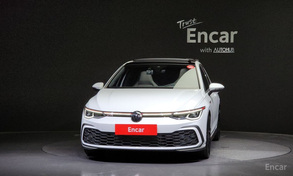 Volkswagen Golf 8 2.0 GTI